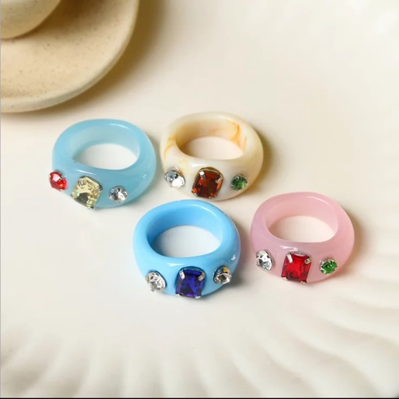 Ring 🌈 - Picture 4 of 5